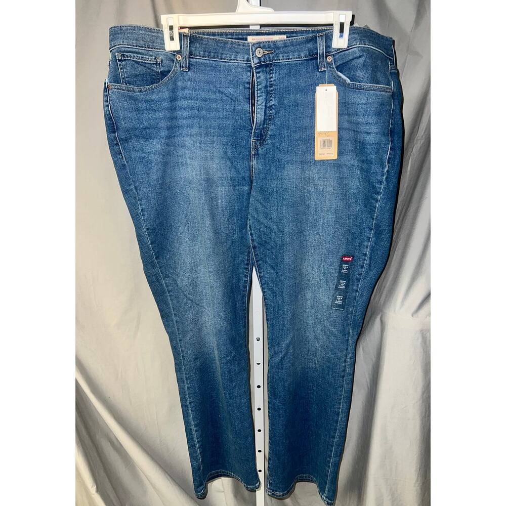 LEVI Woman 414 Classic Straight Size 24W